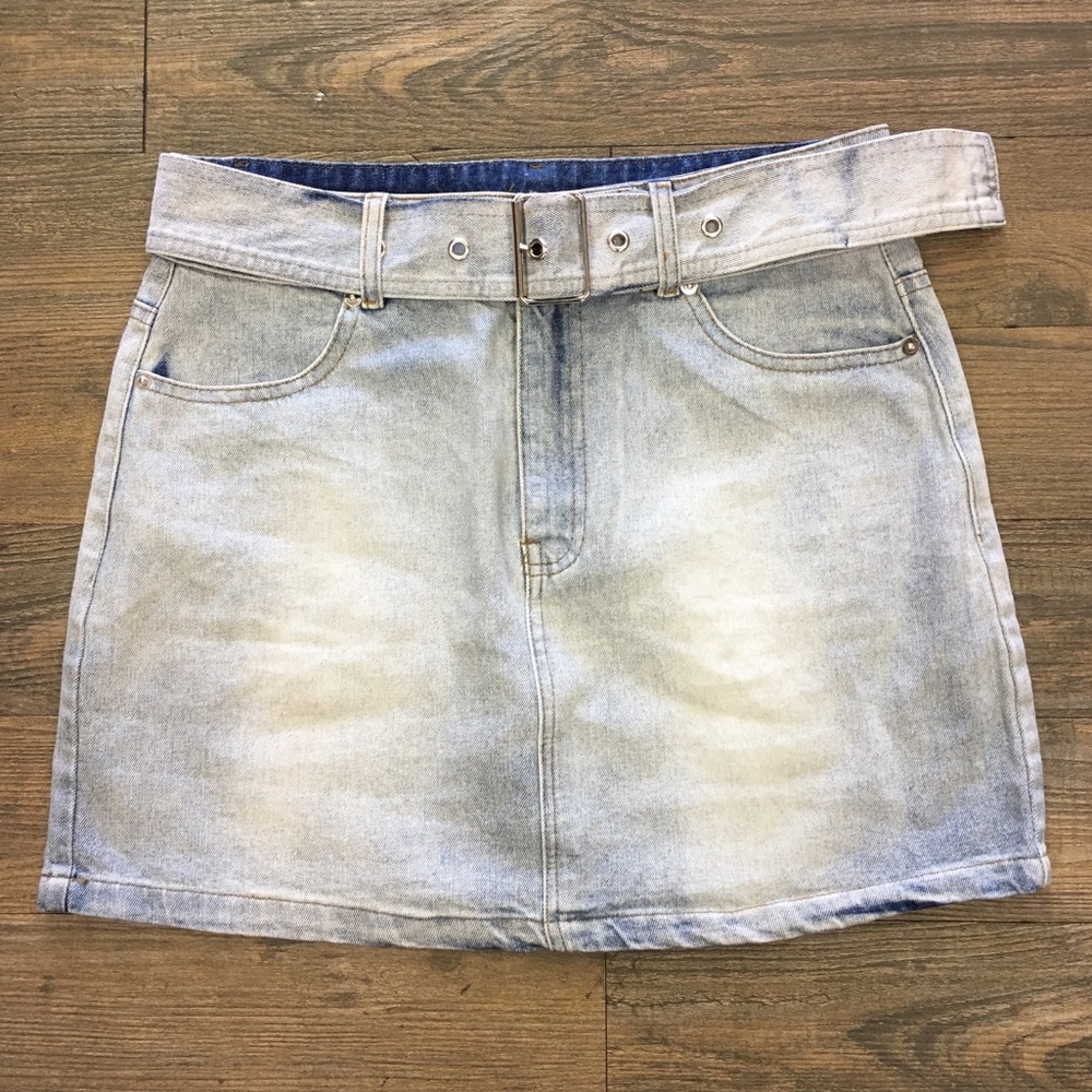 FASHION NOVA DENIM SKIRT